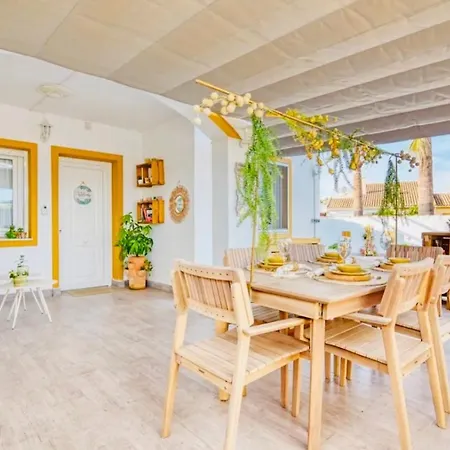 Casa Esther Denia